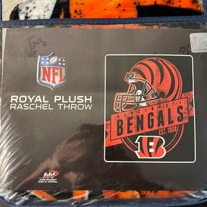 New Cincinnati Bengals Plush Throw blanket